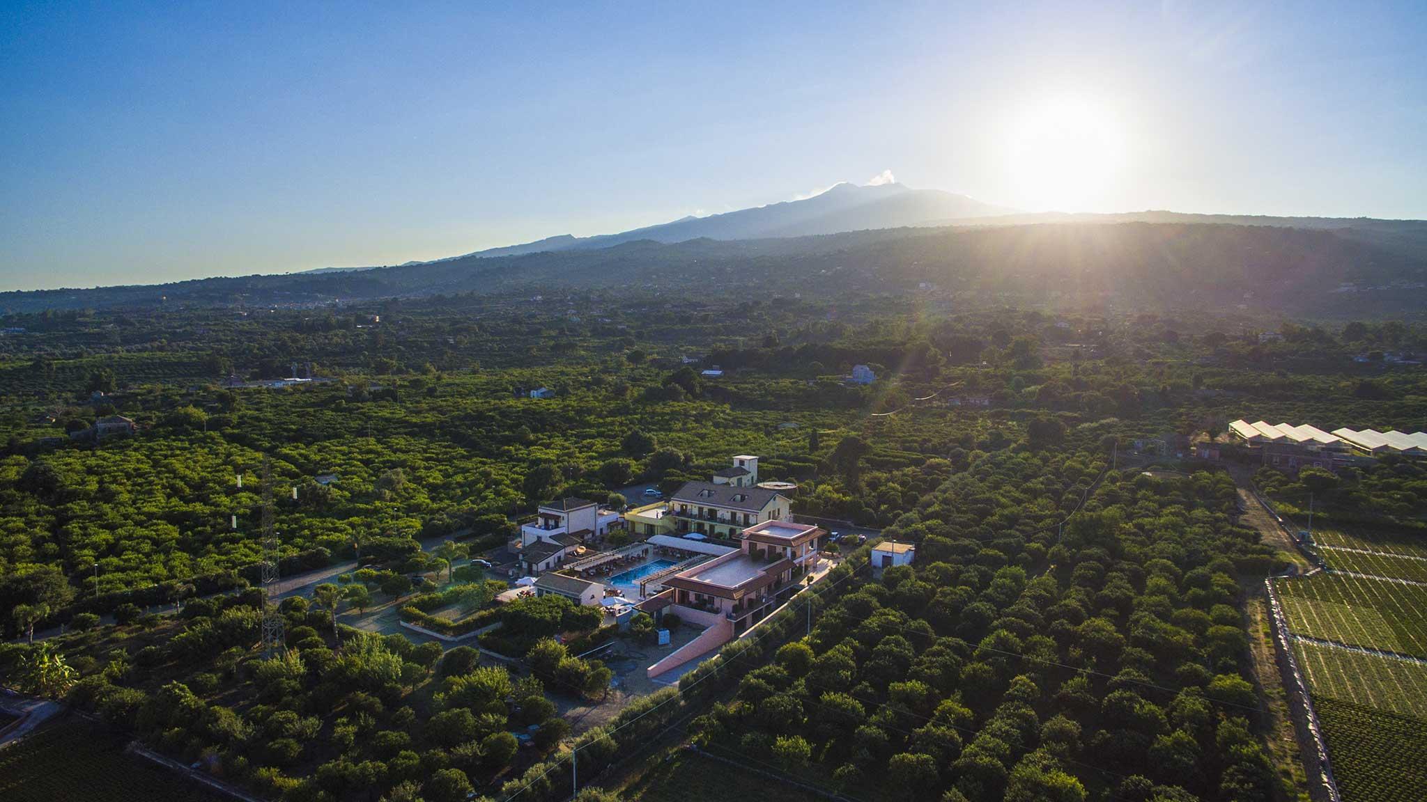 La Terra Dei Sogni Country Hotel Fiumefreddo di Sicilia Exterior photo