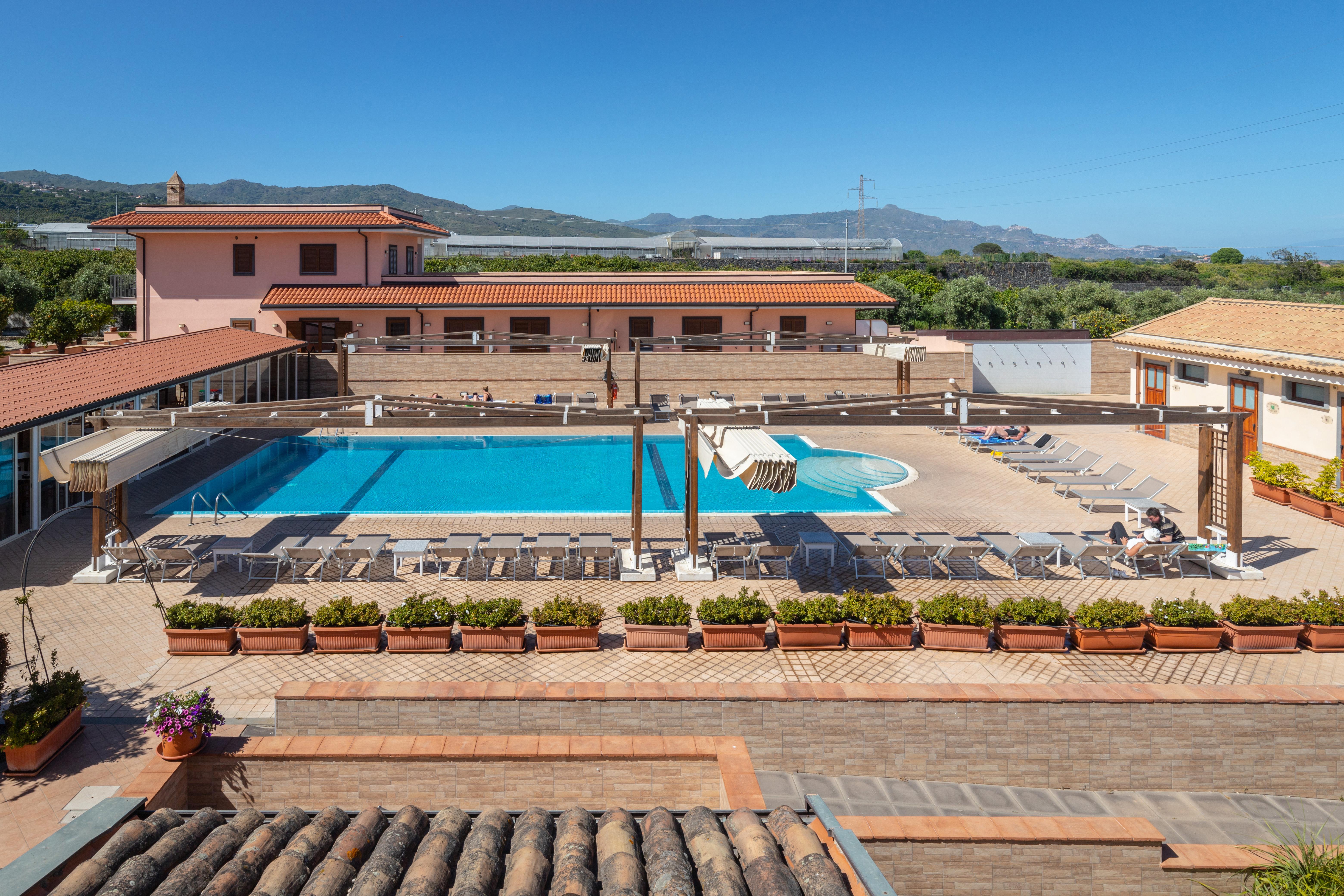 La Terra Dei Sogni Country Hotel, Fiumefreddo di Sicilia – Updated 2024  Prices